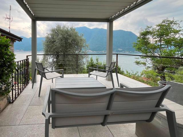 Casa in vendita a Sala Comacina, Lombardia