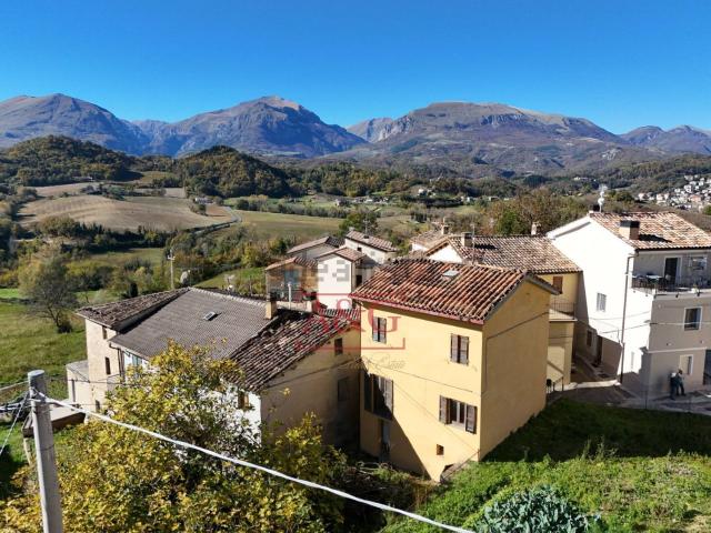 Casa in vendita a Marche, Fermo