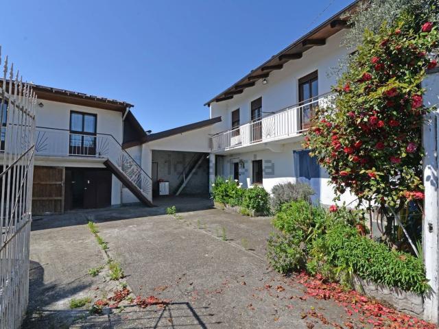 Casa in vendita a Fenoglio, Piemonte