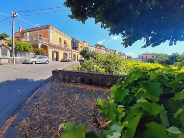 Casa in vendita a Milo, Sicilia