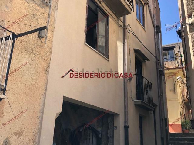 Casa in vendita a Polizzi Generosa, Sicilia