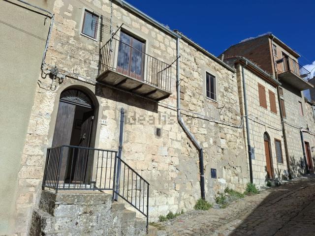 Casa in vendita a Petralia Sottana, Sicilia