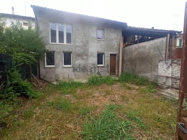 Casa in vendita a Piemonte, Alessandria