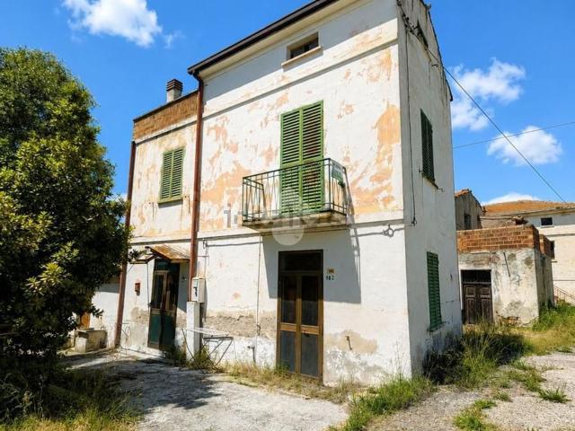 Casa in vendita a Sant'eusanio Del Sangro, Abruzzo