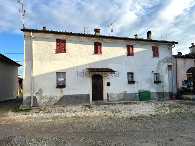 Casa in vendita a Carpaneto Piacentino, Reggio Emilia