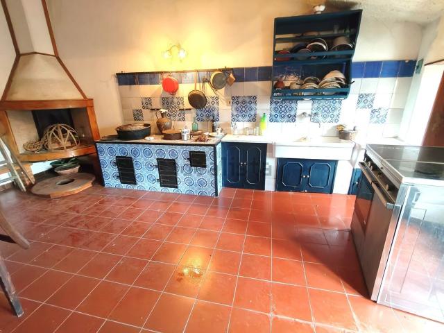 Casa in vendita a Tortorici, Sicilia