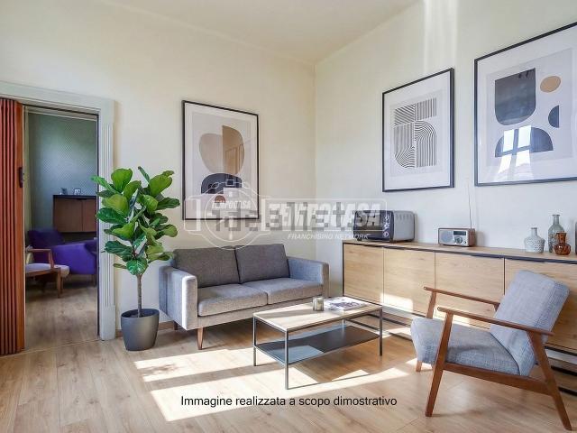 Casa in vendita a Sesona, Vergiate