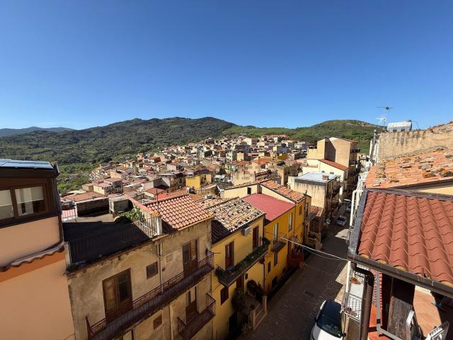 Casa in vendita a Tusa, Sicilia