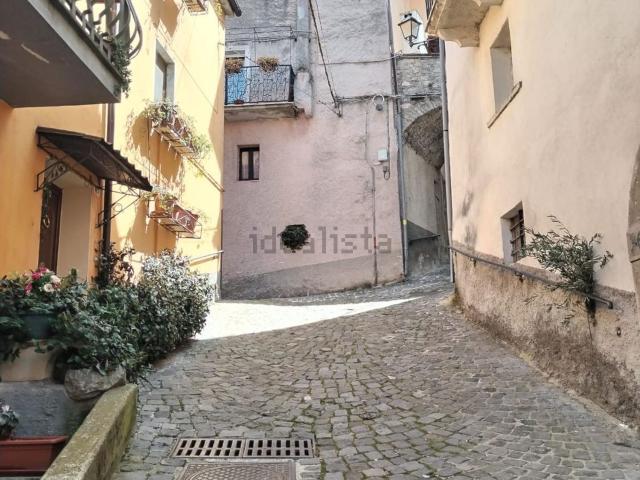 Casa in vendita a Longano, Molise
