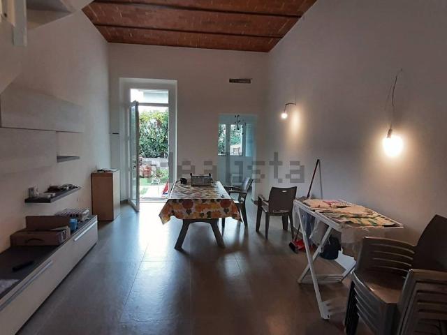 Casa in vendita a Rosignano Solvay, Rosignano Marittimo