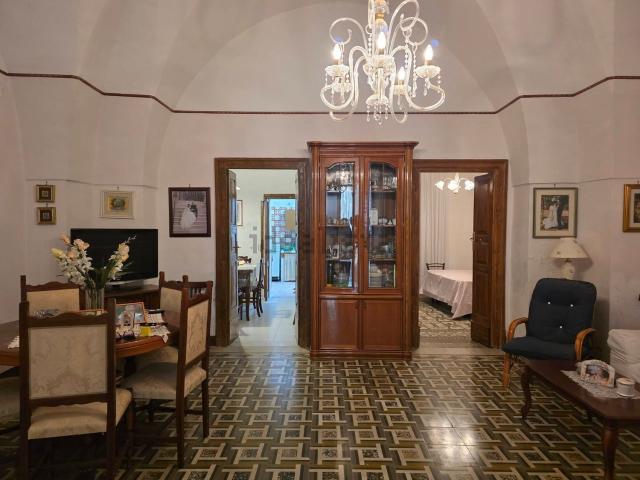 Casa in vendita a Puglia, Taranto