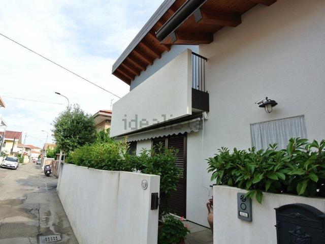 Casa in vendita a Villa Canonico, Montesilvano