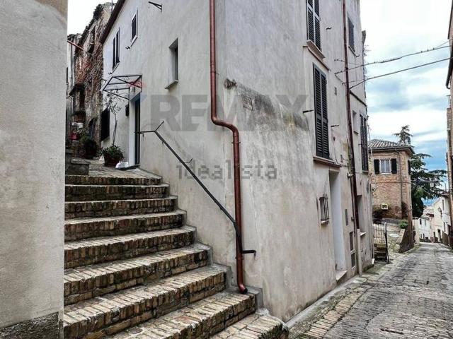 Casa in vendita a Penne, Abruzzo