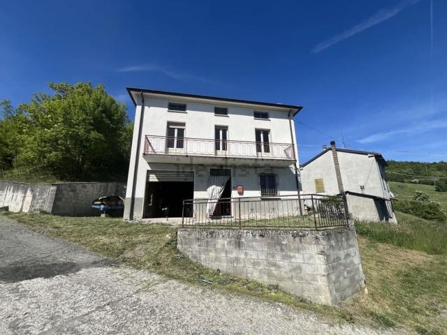Casa in vendita a Bardi, Reggio Emilia