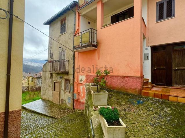 Casa in vendita a Sante Marie, Abruzzo