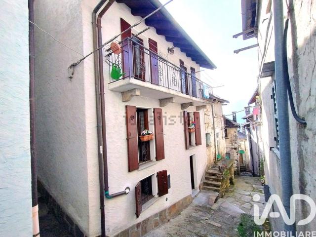 Casa in vendita a Valle Cannobina, Piemonte