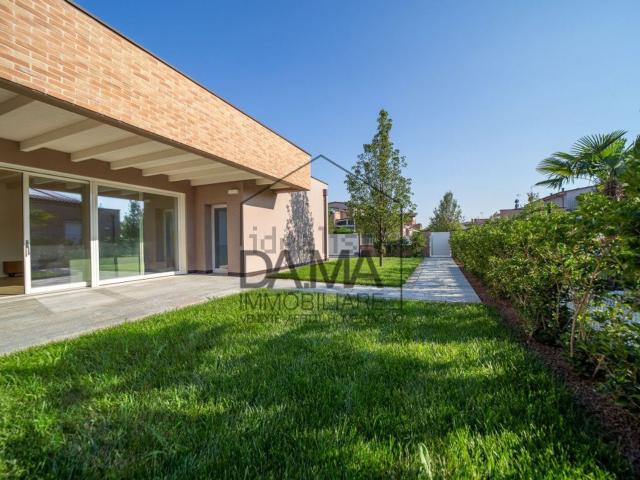 Casa in vendita a Sorbolo, Sorbolo Mezzani
