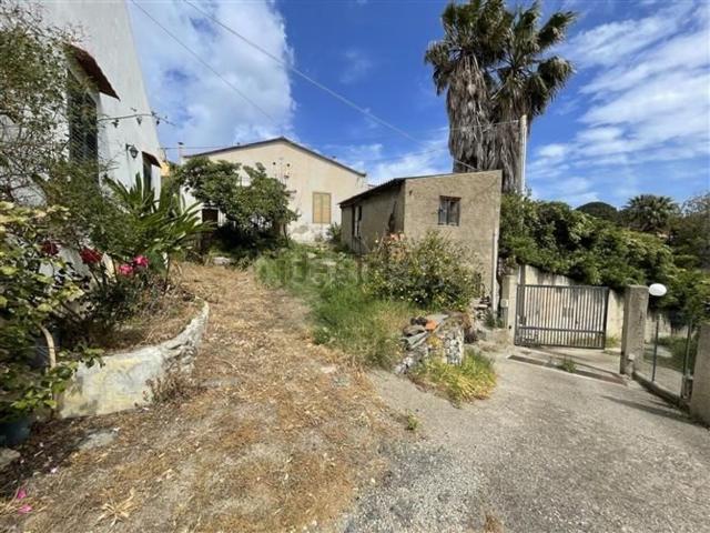 Casa in vendita a Mortelle, Messina