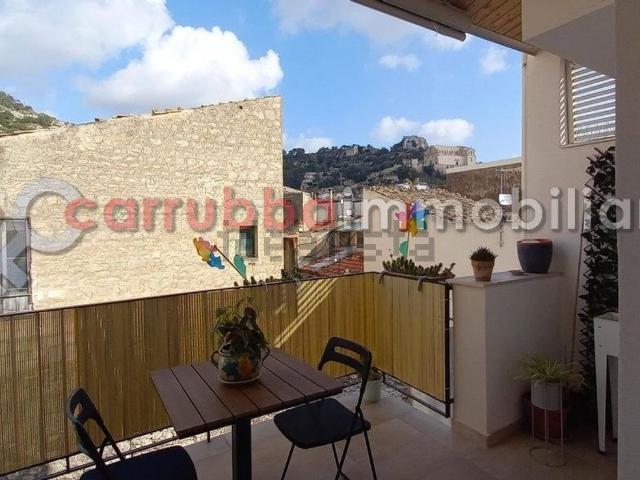 Casa in vendita a Balata, Scicli