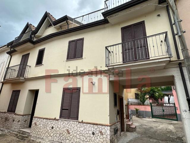 Casa in vendita a Sirignano, Campania