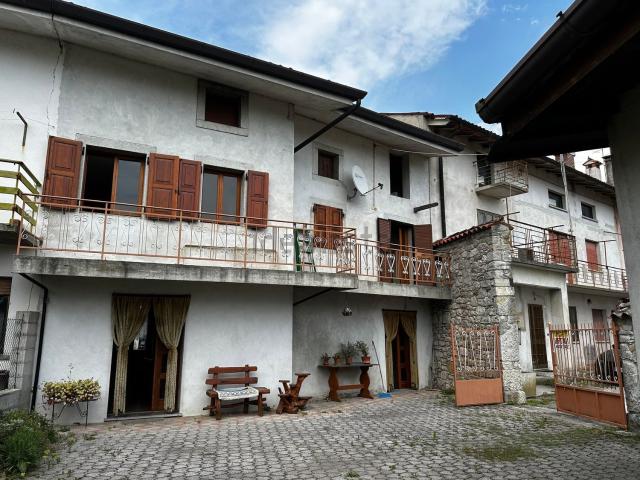 Casa in vendita a Torreano, Friuli-Venezia Giulia