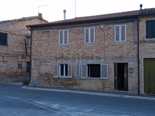 Casa in vendita a Marche, Macerata