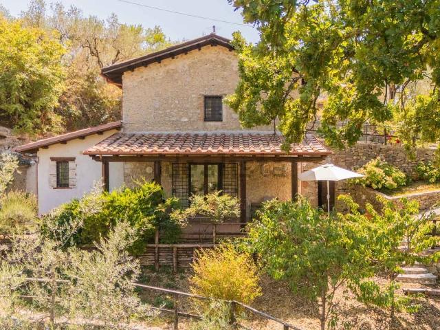 Casa in vendita a Collelungo, Casaprota