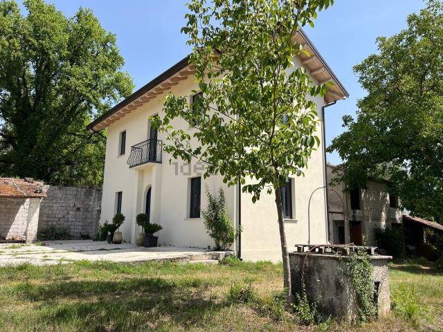 Casa in vendita a Casalvieri, Lazio
