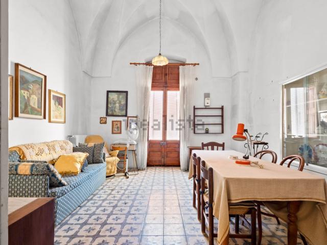 Casa in vendita a Guagnano, Lecce