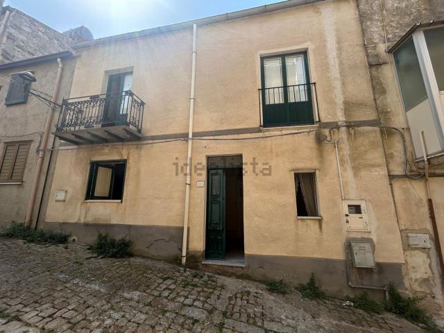 Casa in vendita a Locati, Bompietro