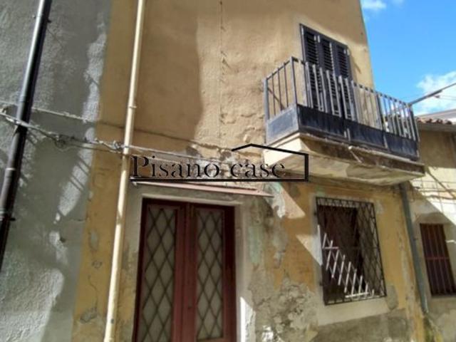 Casa in vendita a Calabria, Cosenza