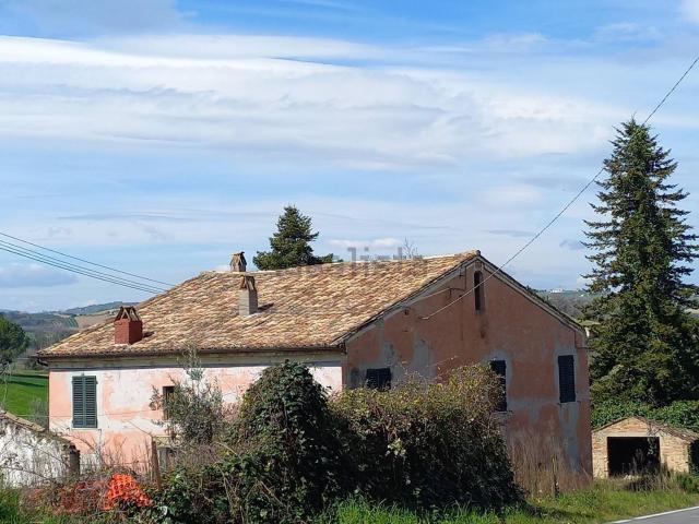 Casa in vendita a Marche, Fermo