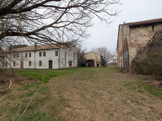 Casa in vendita a Stienta, Veneto