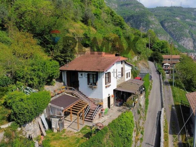 Casa in vendita a Comunità montana della valle Camonica, Piancogno