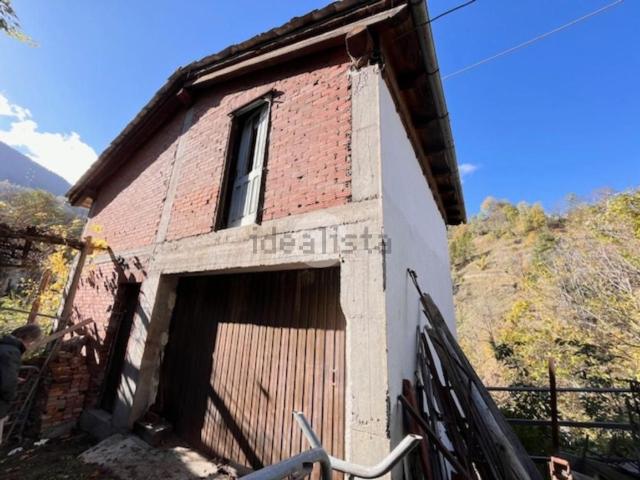 Casa in vendita a Plantey, Introd
