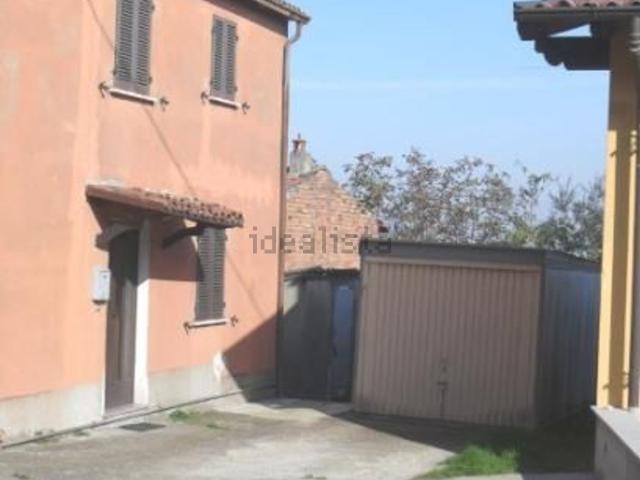 Casa in vendita a Castana, Lombardia