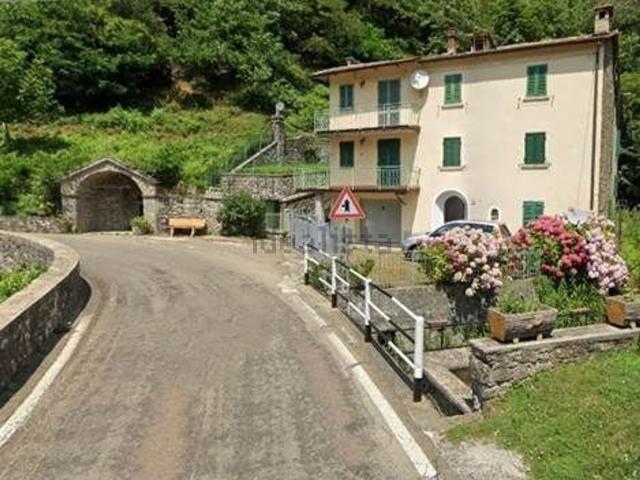 Casa in vendita a Unione dell'Alto Reno, Granaglione