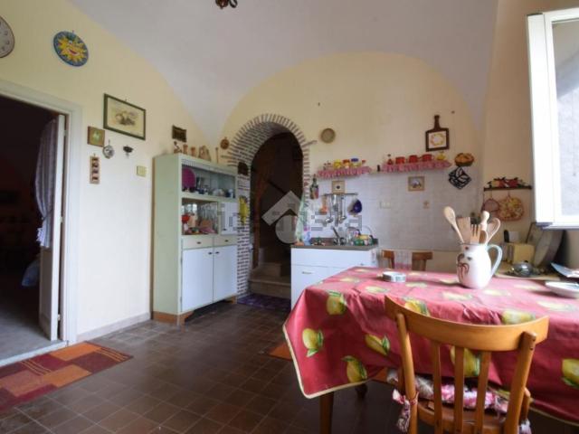 Casa in vendita a Sant'agata De' Goti, Campania