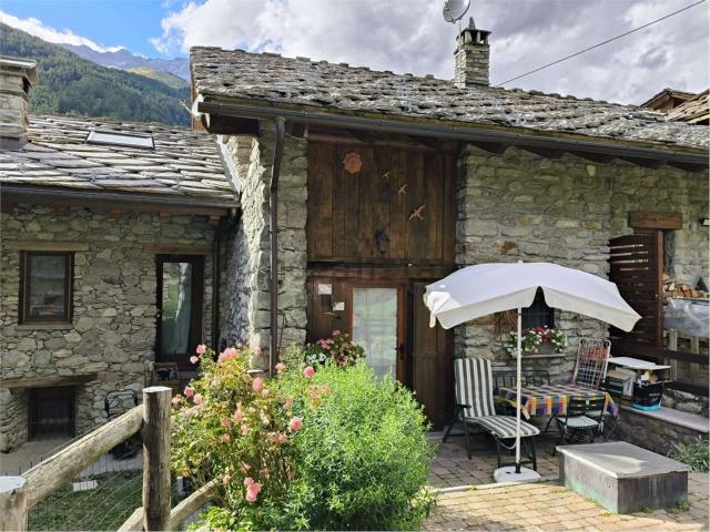 Casa in vendita a Chez-Collet, Ollomont