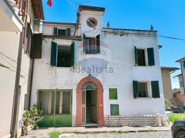 Casa in vendita a Carraia, Gioiella