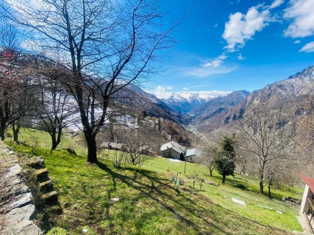 Casa in vendita a Fontainemore, Aosta