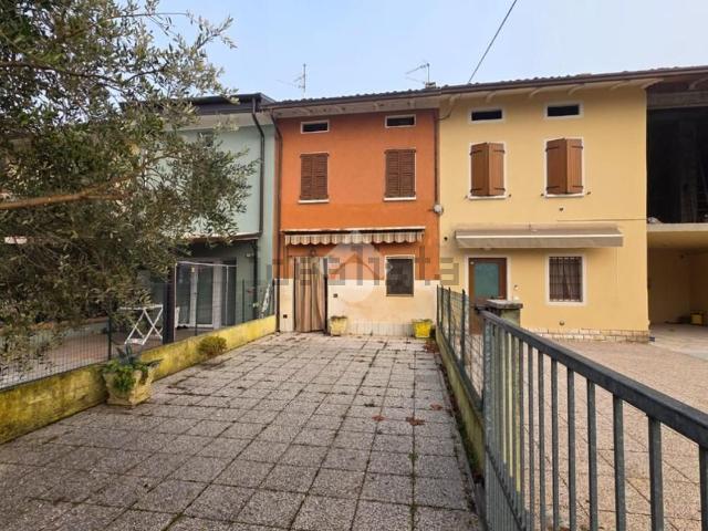 Casa in vendita a Visano, Lombardia