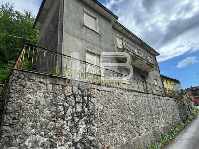 Casa in vendita a San Carlo, Marina Di Massa