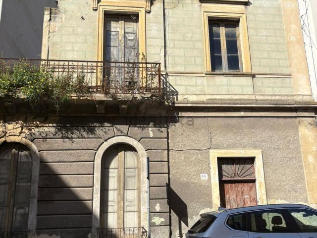 Casa in vendita a Centro, Puglia