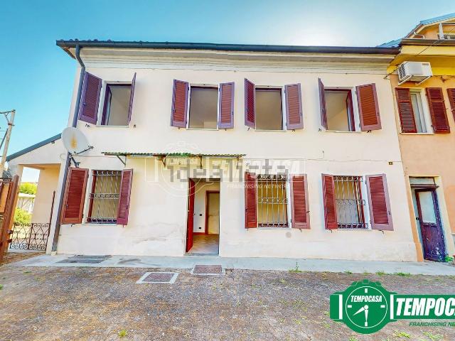 Casa in vendita a Piemonte, Alessandria