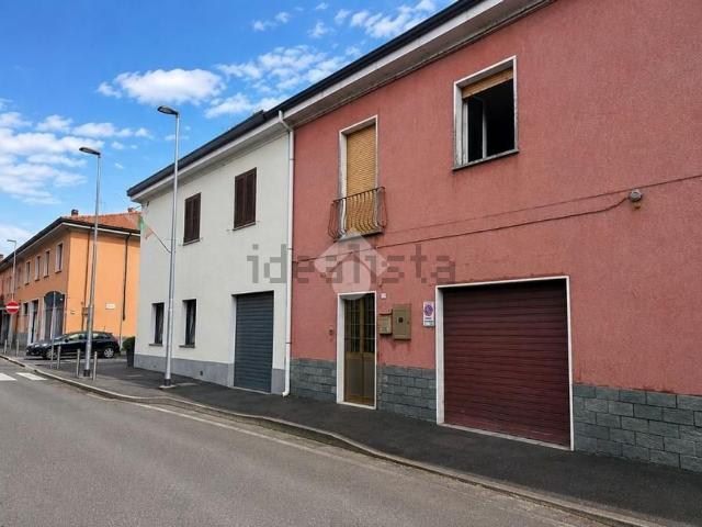 Casa in vendita a Spaccone, Desio