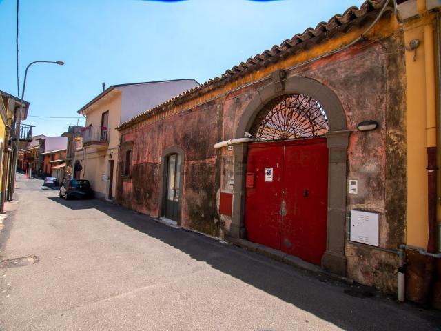 Casa in vendita a Belpasso, Sicilia
