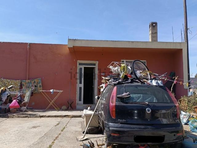 Casa in vendita a Dolianova, Sardigna/Sardegna