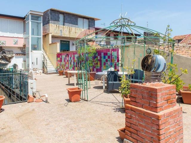 Casa in vendita a Picanello-Ognina-Barriera-Canalicchio, Catania