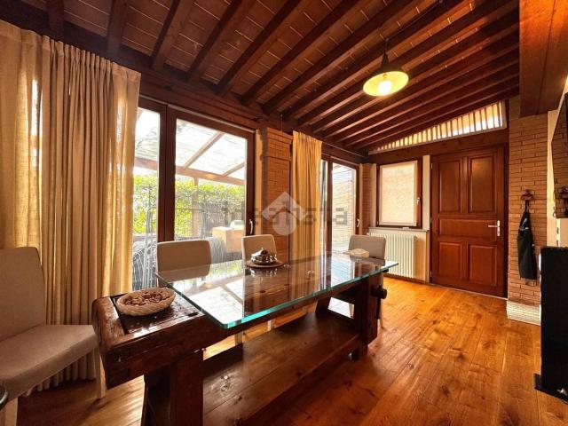 Casa in vendita a Tobbiana, Montale